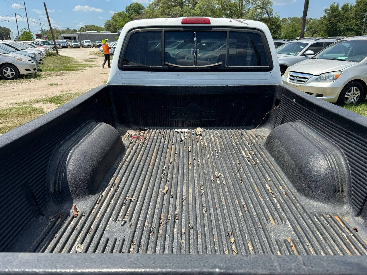 Used 2001 Toyota Tacoma PreRunner RWD image 16