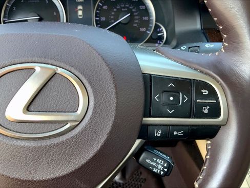 Used 2018 Lexus ES 350 w/ Luxury Package w/Wood Trim FWD image 25