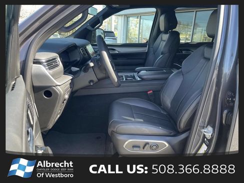 New 2026 Jeep Grand Wagoneer Limited w/ Premium Group II AWD/4WD image 10