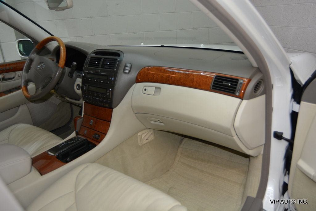 Used 2001 Lexus LS 430 RWD image 47