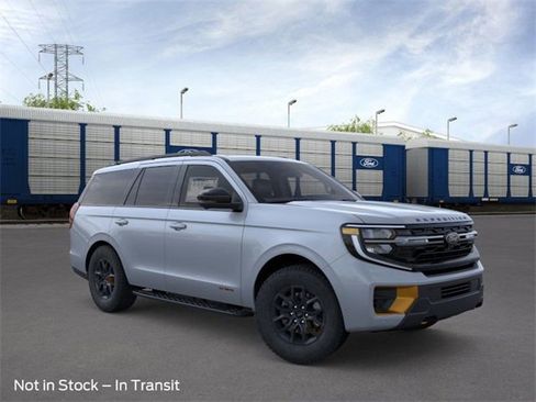 New 2026 Ford Expedition Tremor image 7