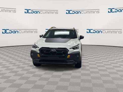 Used 2025 Subaru Crosstrek 2.5i Wilderness w/ Crosstrek Mirror Package AWD/4WD image 3