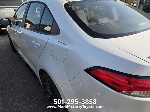 Used 2025 Toyota Corolla SE FWD image 7