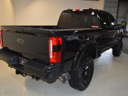 New 2026 Ford F250 Lariat w/ Black Appearance Package image 3
