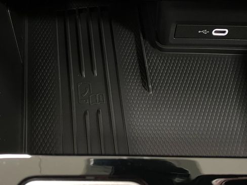 New 2026 Volkswagen Atlas Cross Sport SEL R-Line AWD/4WD image 27