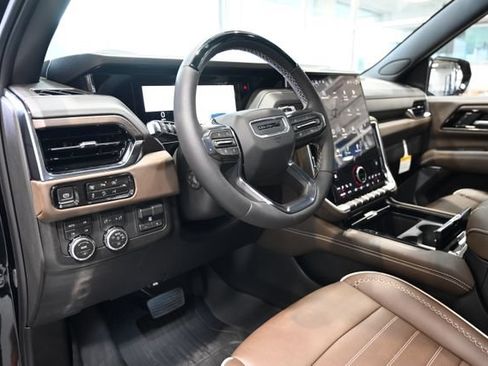 New 2026 GMC Yukon XL Denali Ultimate w/ LPO, Floor Liner Package AWD/4WD image 31