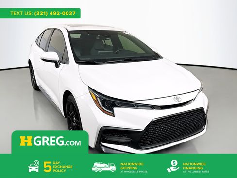 Used 2020 Toyota Corolla SE image 1