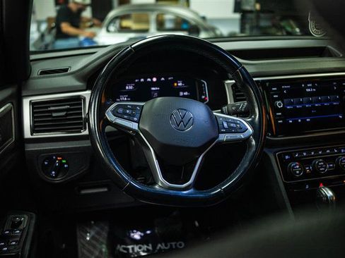 Used 2020 Volkswagen Atlas Cross Sport SEL AWD/4WD image 16