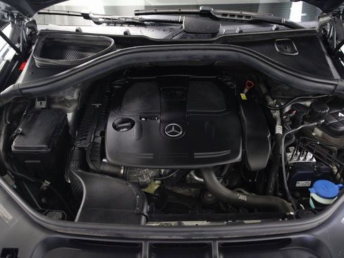 Used 2018 Mercedes-Benz GLE 350 4MATIC image 12