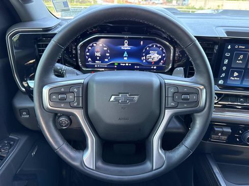 Used 2025 Chevrolet Silverado 1500 LT Trail Boss w/ Convenience Package II image 14