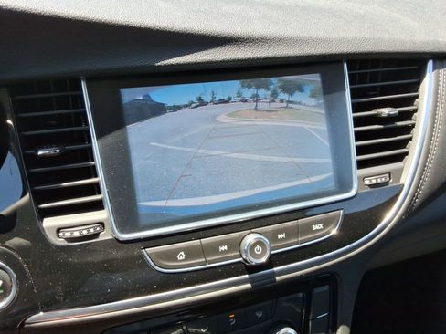 Used 2021 Buick Encore Preferred FWD image 30