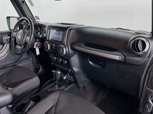 Used 2016 Jeep Wrangler Unlimited Sport w/ Quick Order Package 24S image 28