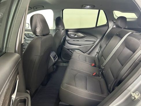 Used 2024 GMC Terrain SLE w/ Elevation Edition image 26