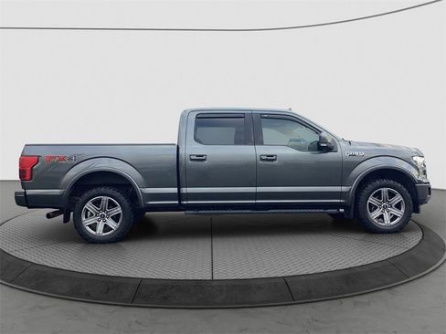 Used 2018 Ford F150 Lariat w/ Equipment Group 502A Luxury image 8