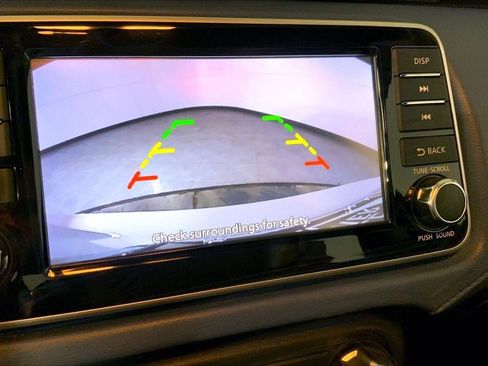 Used 2025 Nissan Versa SV FWD image 21