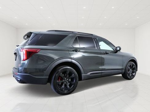 Certified 2022 Ford Explorer ST w/ ST Street Pack AWD/4WD image 6