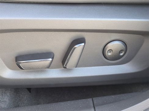 New 2025 Mitsubishi Outlander SEL image 22