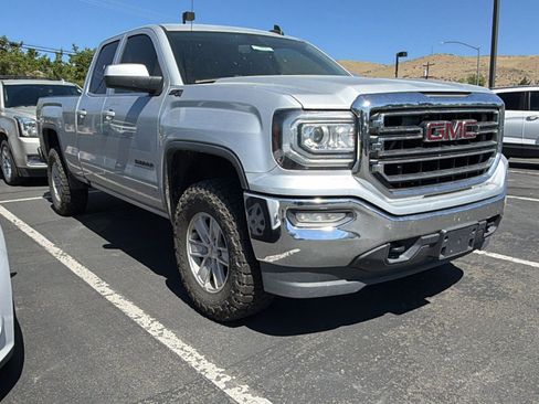 Used 2016 GMC Sierra 1500 SLE w/ SLE Value Package AWD/4WD image 1