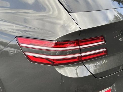 Used 2025 Genesis GV80 2.5T Prestige image 15