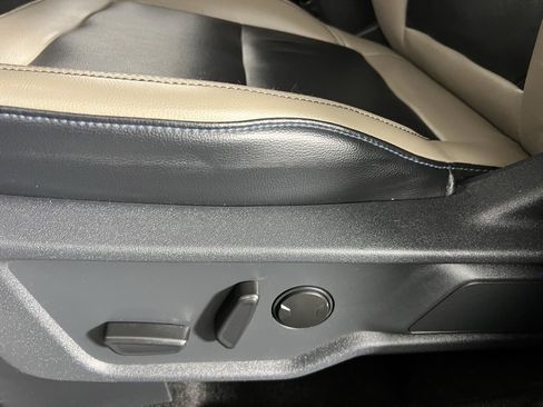 Used 2024 Ford Bronco Wildtrak image 23