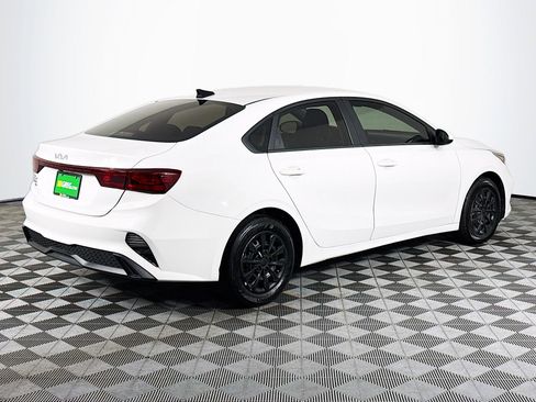 Used 2024 Kia Forte LX FWD image 10