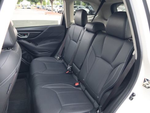 Used 2019 Subaru Forester Touring AWD/4WD image 36