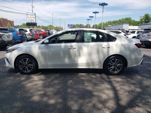 Used 2023 Kia Forte LXS FWD image 6