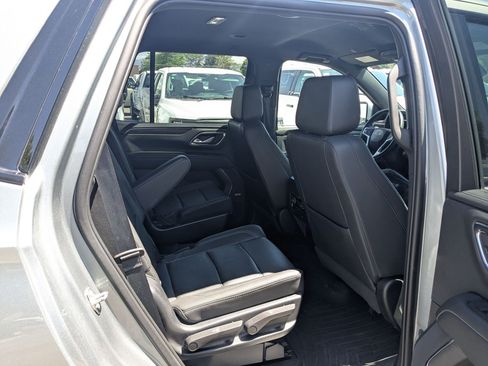 Used 2023 Chevrolet Tahoe Z71 w/ Z71 Off-Road Package AWD/4WD image 32