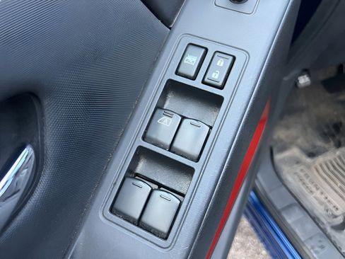 Used 2022 Nissan Frontier PRO-4X image 22