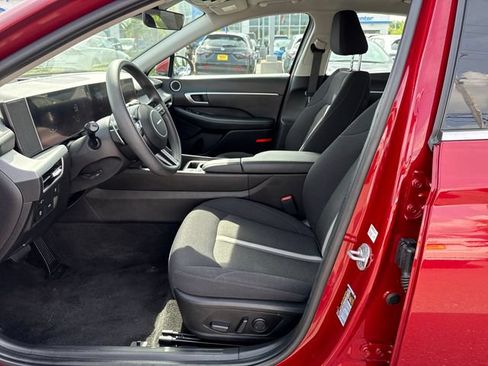 Used 2024 Hyundai Sonata SEL FWD image 14