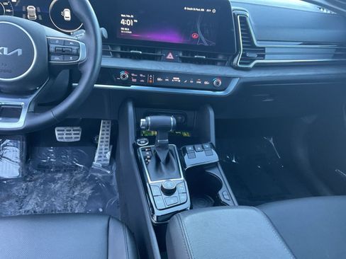 Used 2024 Kia Sportage X-Pro image 11