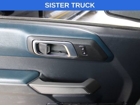 Used 2024 Ford Bronco Outer Banks AWD/4WD image 15