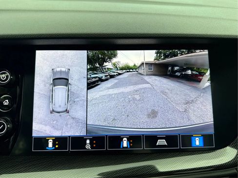 Used 2021 Buick Envision Essence w/ Technology Package I FWD image 24