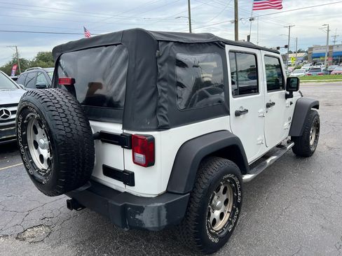 Used 2009 Jeep Wrangler Unlimited X RWD image 5