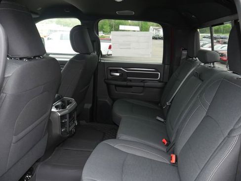 New 2026 RAM 3500 Big Horn AWD/4WD image 19