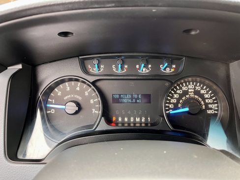 Used 2014 Ford F150 XL w/ Equipment Group 101A Mid image 9