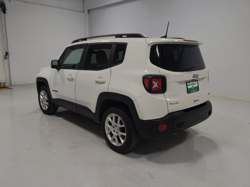 Used 2021 Jeep Renegade Latitude AWD/4WD image 5