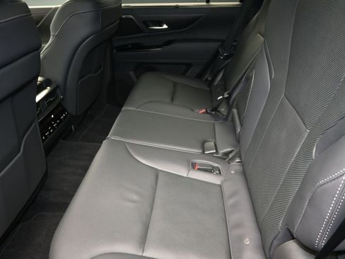 New 2026 Lexus LX 600 4WD w/ Luxury Package image 16