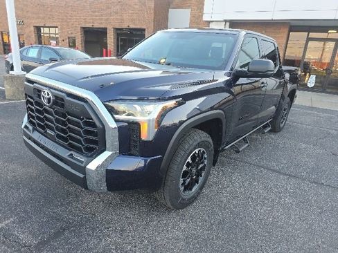 New 2026 Toyota Tundra SR5 AWD/4WD image 3
