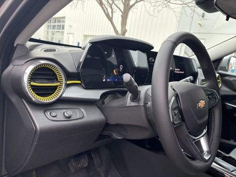 New 2026 Chevrolet Trax LT w/ Driver Confidence Package image 10