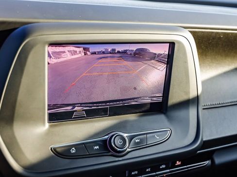 Used 2022 Chevrolet Camaro LT image 29