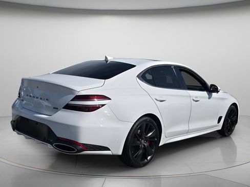 Used 2023 Genesis G70 3.3T w/ Sport Prestige Package RWD image 8