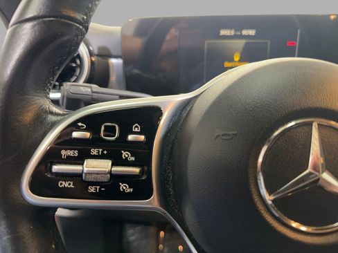 Used 2020 Mercedes-Benz CLA 250 image 23