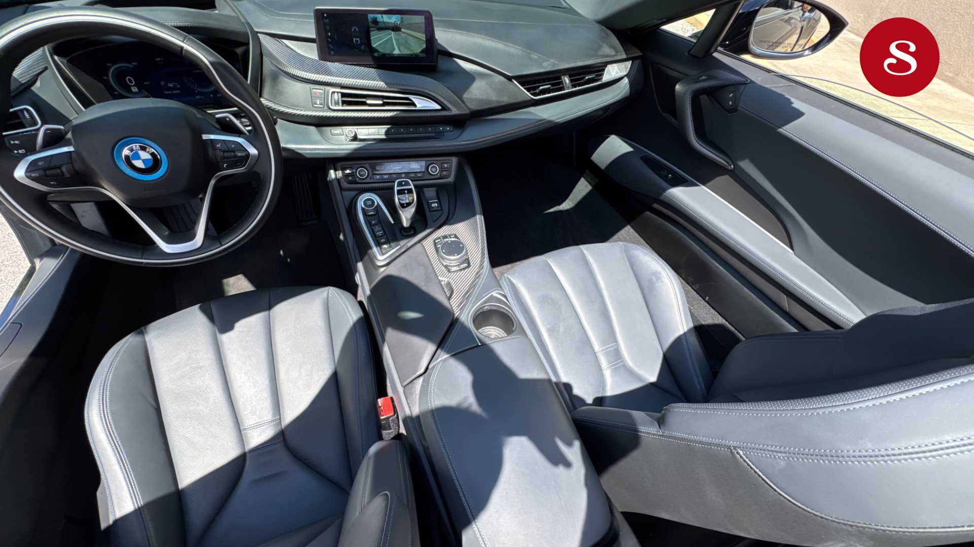 Used 2019 BMW i8 Roadster AWD/4WD image 8