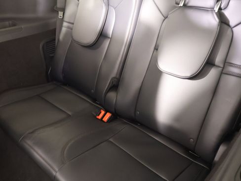 New 2026 Lincoln Aviator AWD w/ Jet Appearance Package image 13