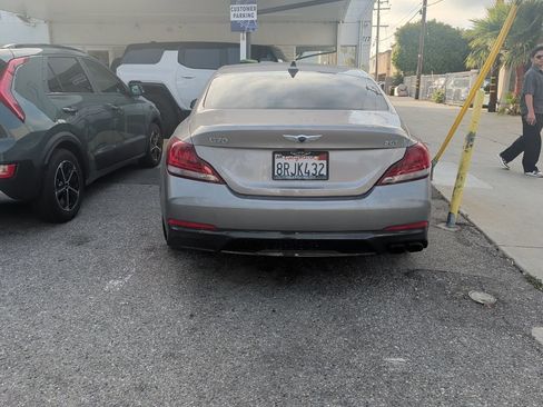 Used 2020 Genesis G70 2.0T RWD image 5