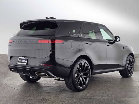 New 2026 Land Rover Range Rover Sport SE image 5