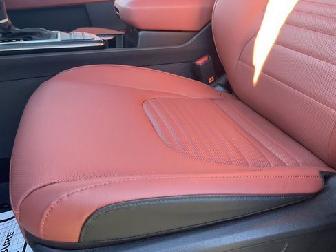 New 2026 Kia Sportage SX image 22