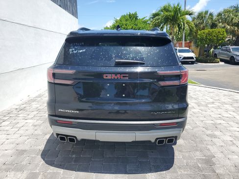 Used 2025 GMC Acadia Elevation FWD image 5