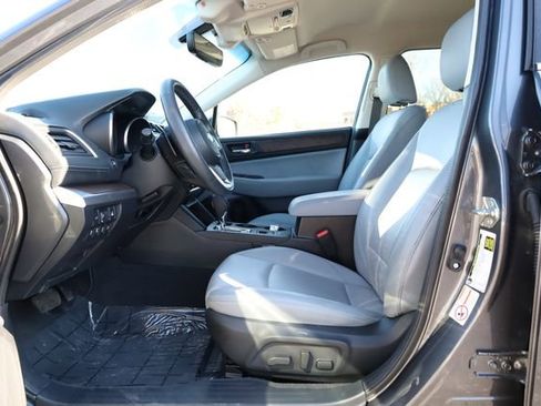 Used 2019 Subaru Outback 3.6R Limited image 13